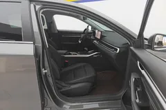 2023 Geely Emgrand 4th Gen 1.5L CVT Premium Champion — фото 5