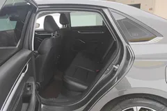 2023 Geely Emgrand 4th Gen 1.5L CVT Premium Champion — фото 10