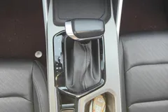 2023 Geely Emgrand 4th Gen 1.5L CVT Premium Champion — фото 13