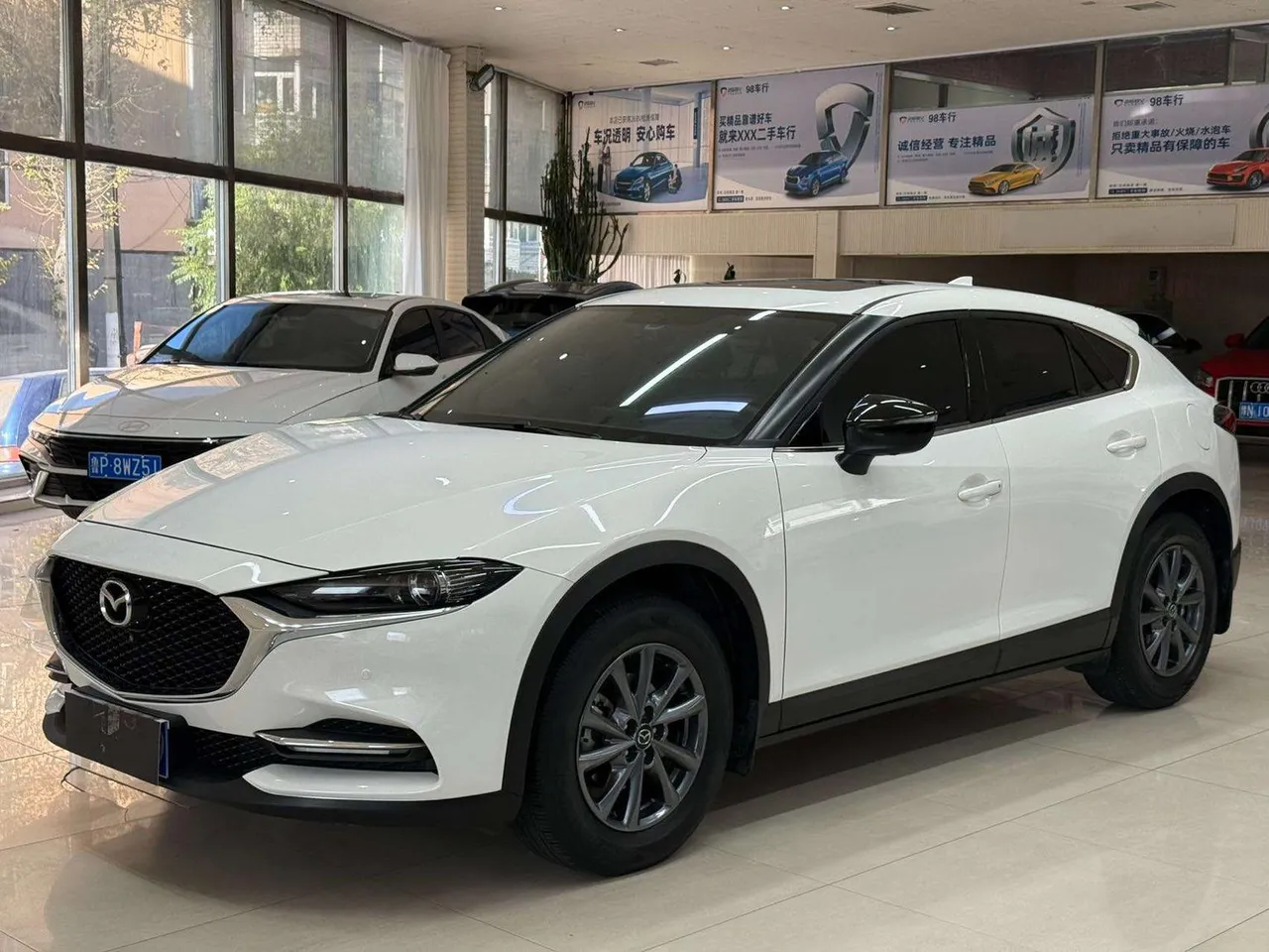 2021 Mazda CX-4 2.0L 2WD