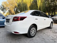 2022 Toyota Vios 1.5L CVT Chuangxing CARE, белый — фото 5