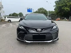 2023 Toyota Camry 2.5G Luxury, чёрный — фото 2