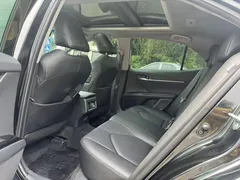2023 Toyota Camry 2.5G Luxury, чёрный — фото 6