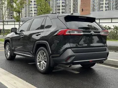 2023 Toyota Wildlander 2.0L 4WD Premium, чёрный — фото 13