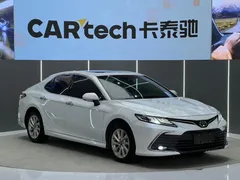 2021 Toyota Camry 2.0G Luxury, белый — фото 3