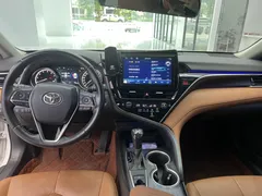 2021 Toyota Camry 2.0G Luxury, белый — фото 5