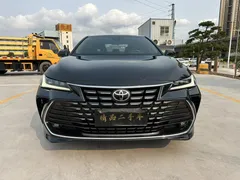 2022 Toyota Avalon 2.0L Luxury, чёрный — фото 2
