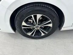 2023 Nissan Sylphy 1.6L CVT Enjoy, белый — фото 25