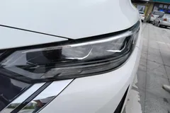 2023 Nissan Sylphy 1.6L CVT Enjoy, белый — фото 2