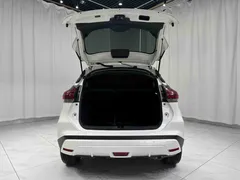 2023 Nissan Kicks 1.5L Luxury, белый — фото 17