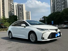 2021 Toyota Corolla 1.5L CVT Elite, белый — фото 3