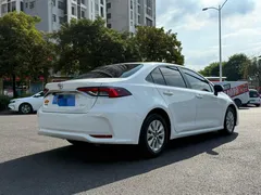 2021 Toyota Corolla 1.5L CVT Elite, белый — фото 4
