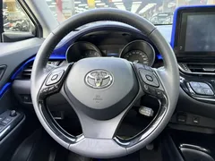 2022 Toyota C-HR 2.0L Comfort, белый — фото 7