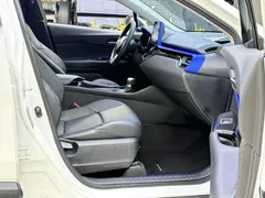 2022 Toyota C-HR 2.0L Comfort, белый — фото 15