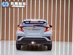 2022 Toyota C-HR 2.0L Comfort, белый — фото 18