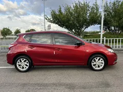 2021 Nissan Tiida 1.6L CVT, красный — фото 15