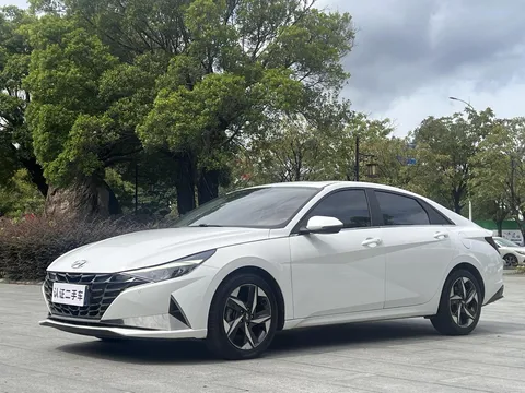 2021 Hyundai Elantra 1.5L CVT GLX Elite