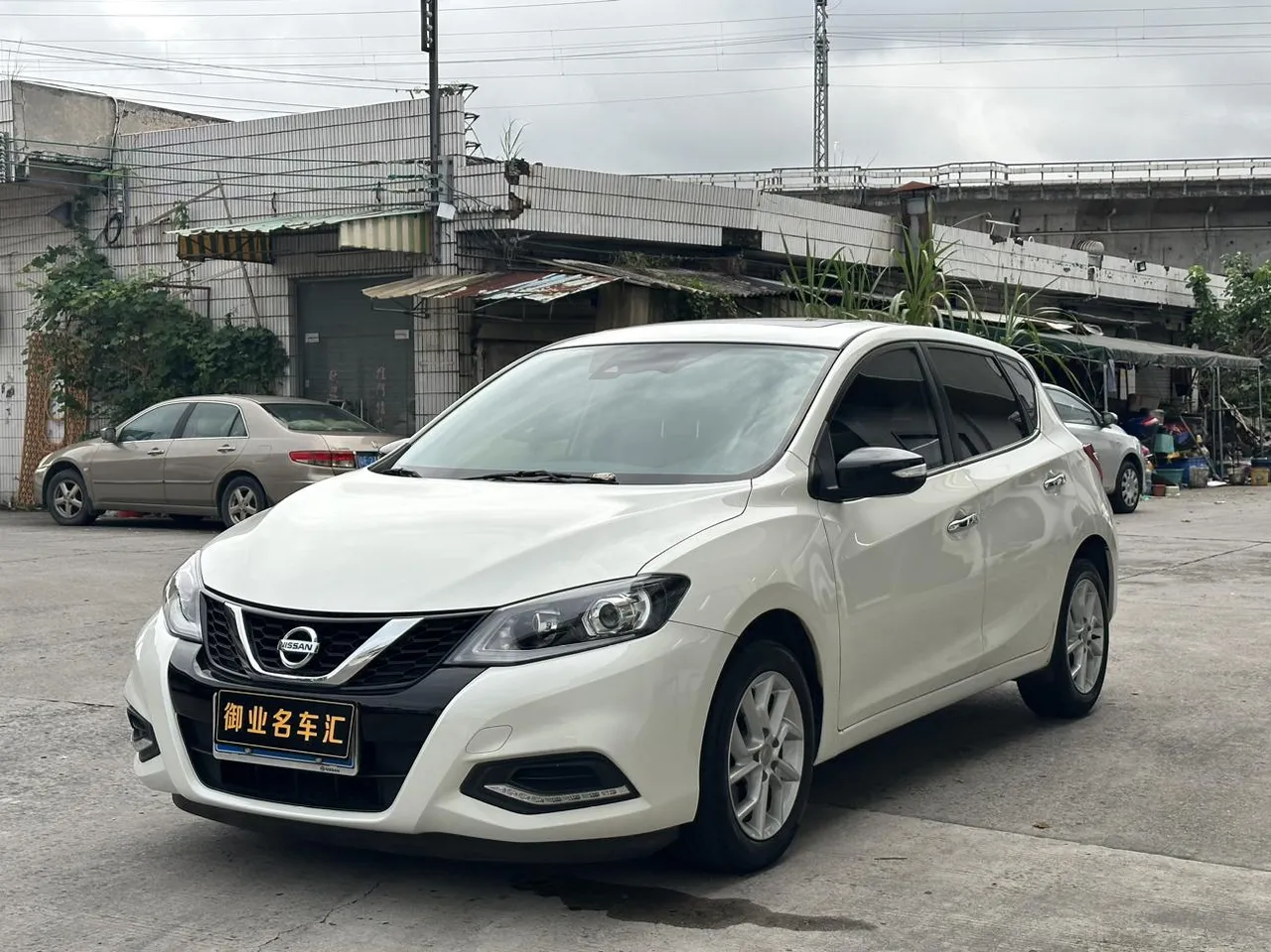 2023 Nissan Tiida 1.6L CVT