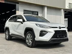 2021 Toyota Wildlander 2.0L 2WD Luxury, белый — фото 3