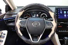 2022 Toyota Avalon 2.0L Luxury, белый — фото 13