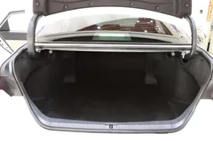 2022 Toyota Avalon 2.0L Luxury, белый — фото 16