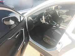 2021 Toyota RAV4 2.0L CVT 2WD Fashion Plus, белый — фото 10