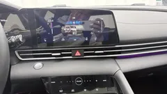 2022 Hyundai Elantra 1.5L CVT LUX Premium, белый — фото 12