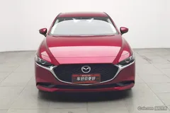 2022 Mazda Mazda3 2.0L AT, красный — фото 3
