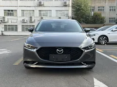 2021 Mazda Mazda3 2.0L AT — фото 2
