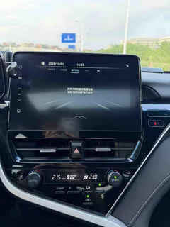 2023 Toyota Camry 2.5G Luxury, чёрный — фото 7