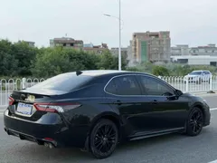 2023 Toyota Camry 2.5G Luxury, чёрный — фото 11