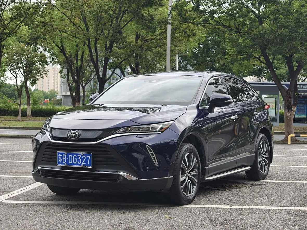 2022 Toyota Harrier 2.0L CVT 2WD Advance