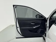 2023 Nissan Sylphy 1.6L CVT Enjoy, белый — фото 20