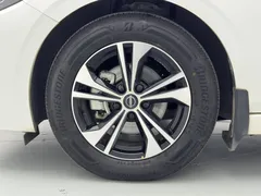 2023 Nissan Sylphy 1.6L CVT Enjoy, белый — фото 24