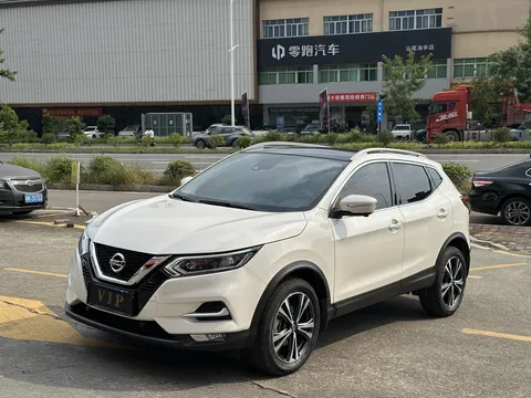 2022 Nissan Qashqai 2.0L XV Prem Luxury