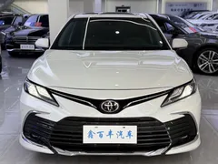 2023 Toyota Camry 2.0G Luxury, белый — фото 3