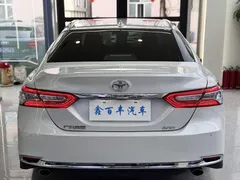 2023 Toyota Camry 2.0G Luxury, белый — фото 10