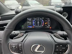 2022 Lexus ES 200 Excellence, чёрный — фото 11