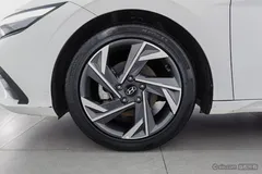 2023 Hyundai Elantra 1.5L CVT GLX Elite, белый — фото 6