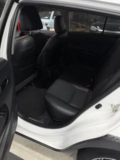 2022 Toyota Yaris L Zhixuan X 1.5L CVT Leading Plus, белый — фото 5