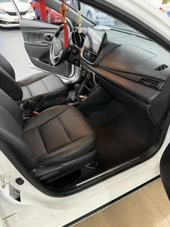 2022 Toyota Yaris L Zhixuan X 1.5L CVT Leading Plus, белый — фото 6