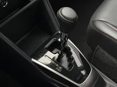 2022 Toyota Yaris L Zhixuan X 1.5L CVT Luxury Plus, белый — фото 13