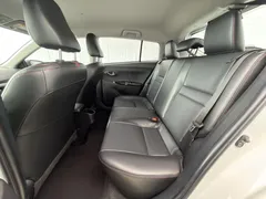 2022 Toyota Yaris L Zhixuan X 1.5L CVT Luxury Plus, белый — фото 16