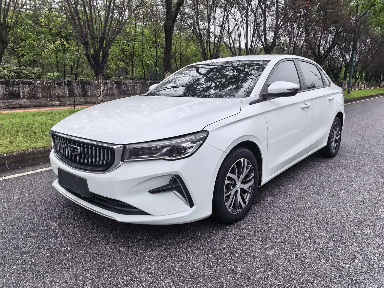 2022 Geely Emgrand 4th Gen 1.5L CVT Premium