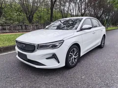 2022 Geely Emgrand 4th Gen 1.5L CVT Premium, белый — фото 1