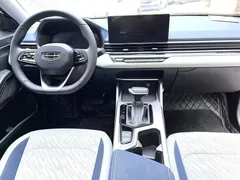 2022 Geely Emgrand 4th Gen 1.5L CVT Flagship, белый — фото 4
