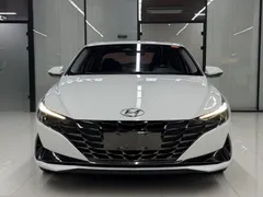 2022 Hyundai Elantra 1.5L CVT LUX Premium, белый — фото 2
