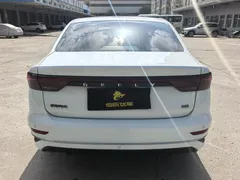 2023 Geely Emgrand 4th Gen 1.5L CVT Premium Champion, белый — фото 6