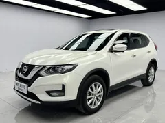 2022 Nissan X-Trail 2.0L 2WD, белый — фото 1