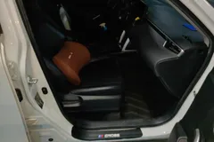 2022 Toyota Corolla Cross 2.0L Pioneer, белый — фото 5